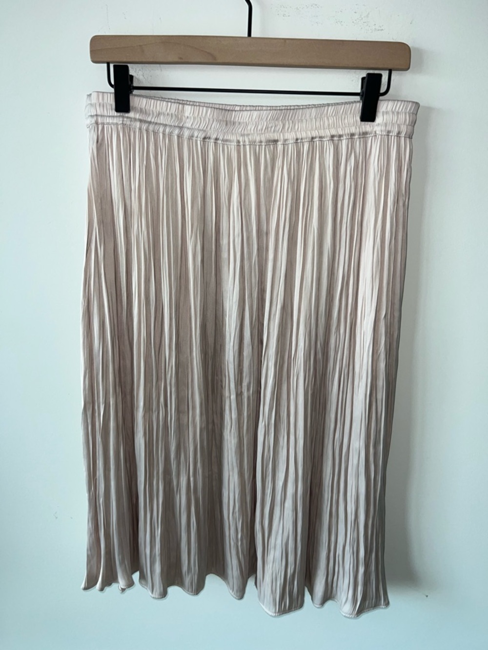 Philosophy Republic Clothing Beige Pleated Crinkle Midi Skirt L Elastic Waist - Picture 2 of 6